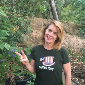 Meet your Posher, Julie